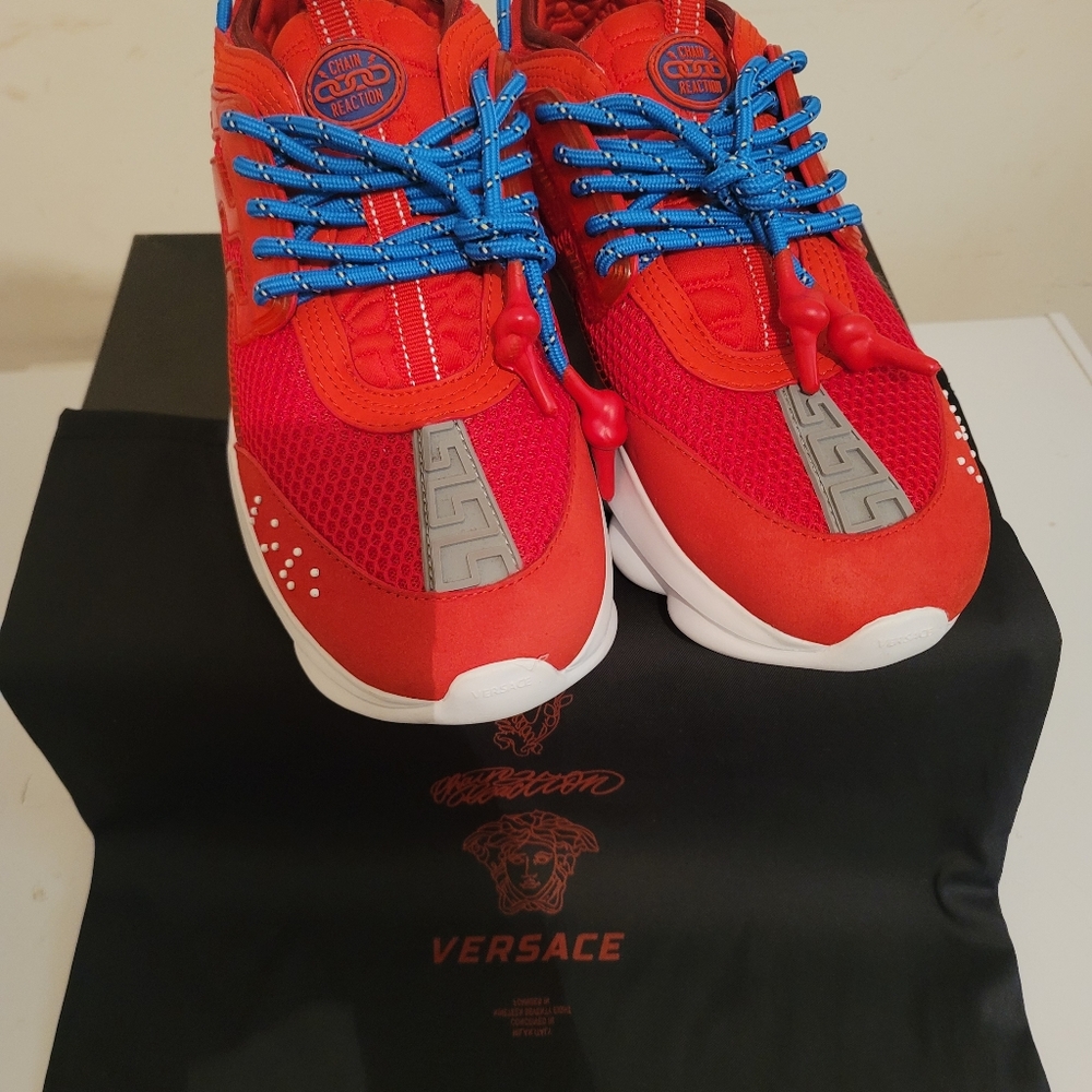 Versace Chain Reactions - Picture 3 of 6